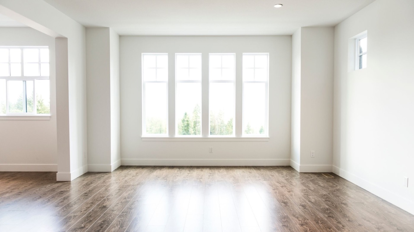Empty apartment cleaning service in Queens, NY by Lulu & J's Dynamic Cleaning Services