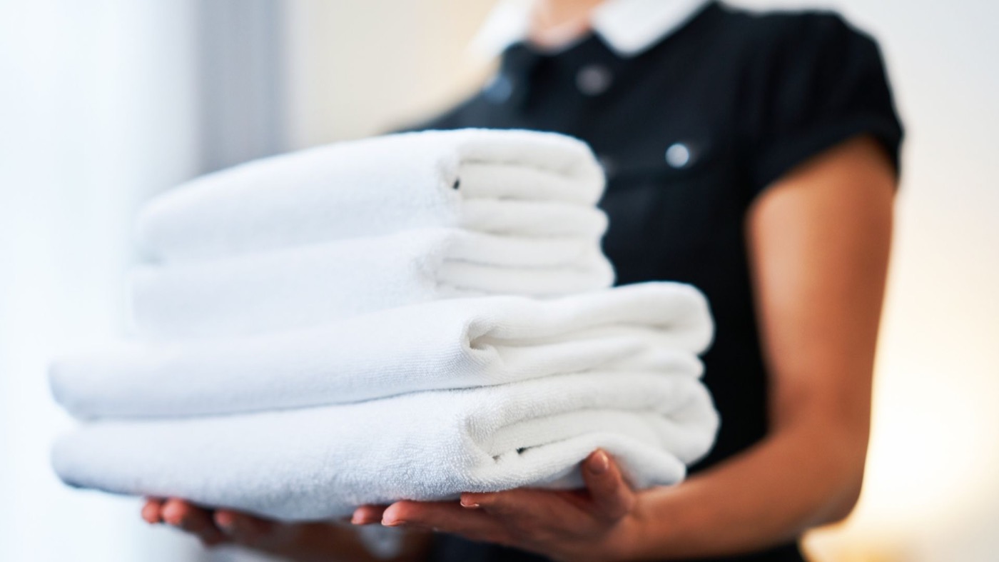 Maid service towel cleaning in Queens, NY by Lulu & J's Dynamic Cleaning Services
